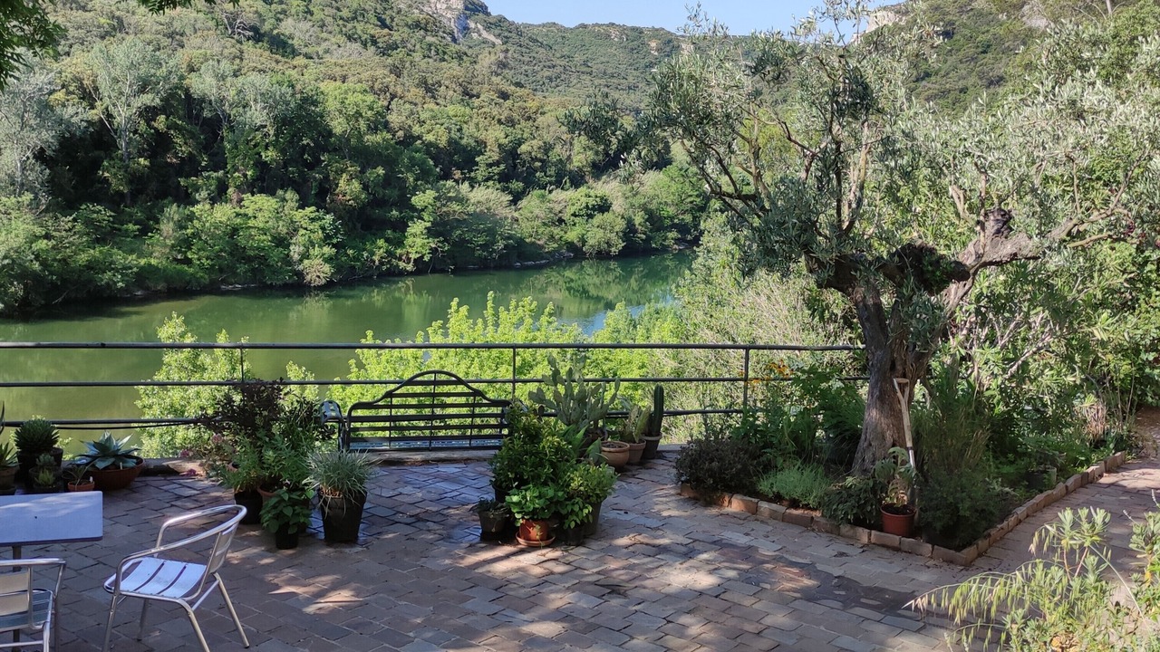 Photo of Outdoor in Collias