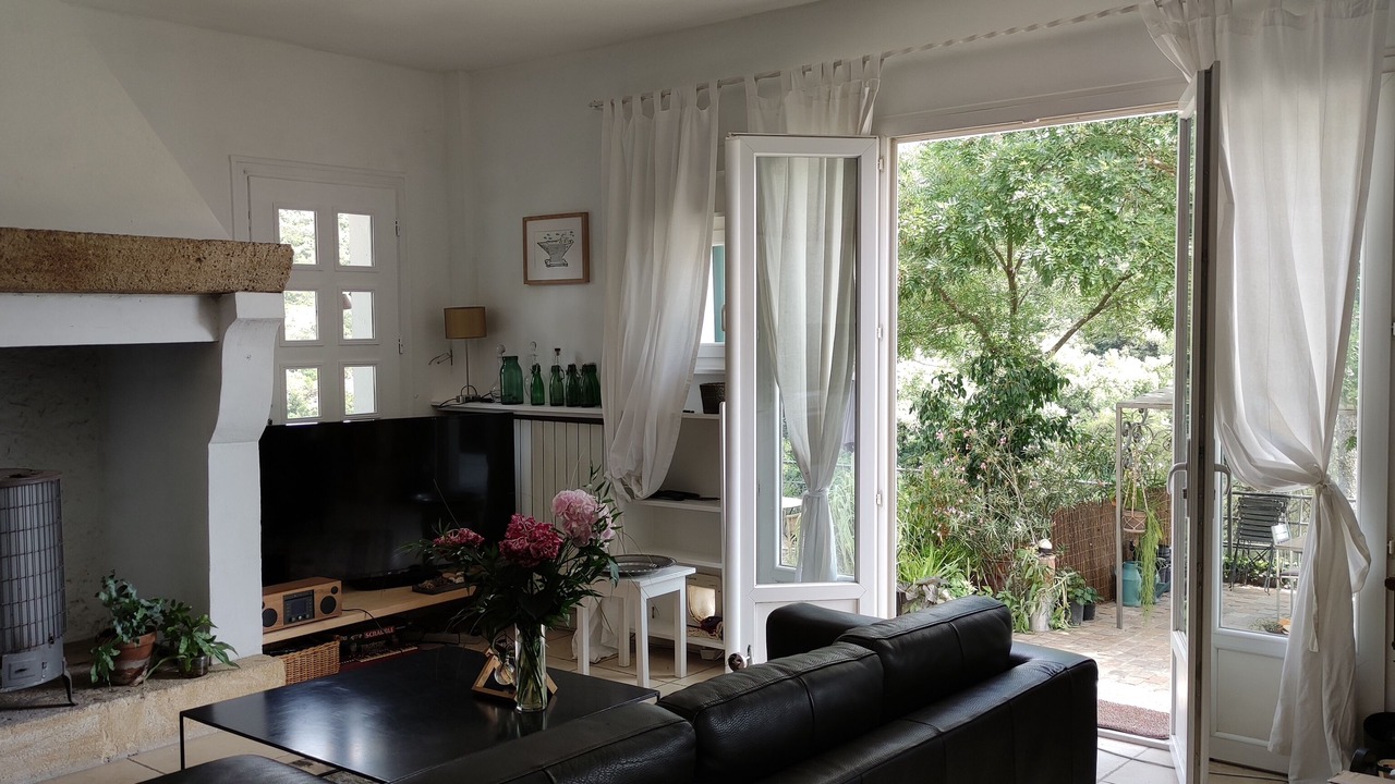 Photo of Livingroom in Collias