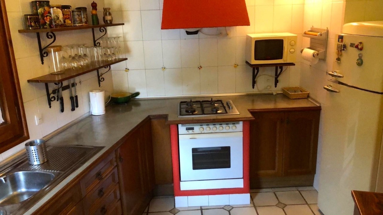 Photo of Kitchen in Albanya