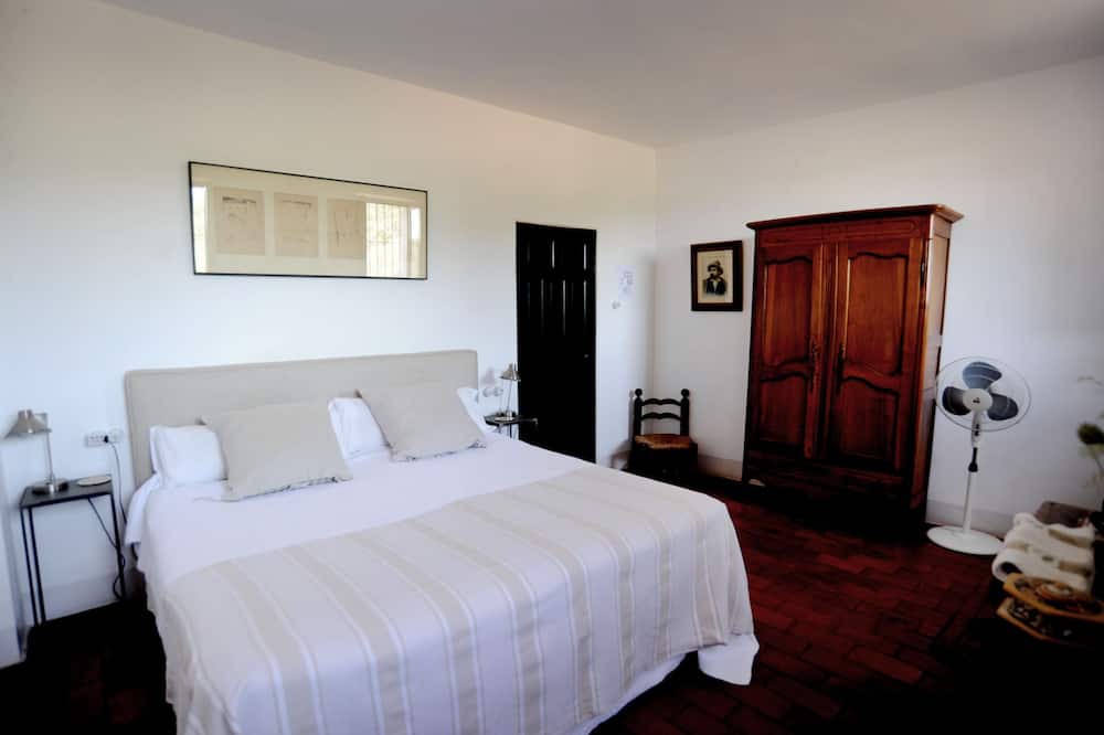 Photo of Bedroom in Herguijuela