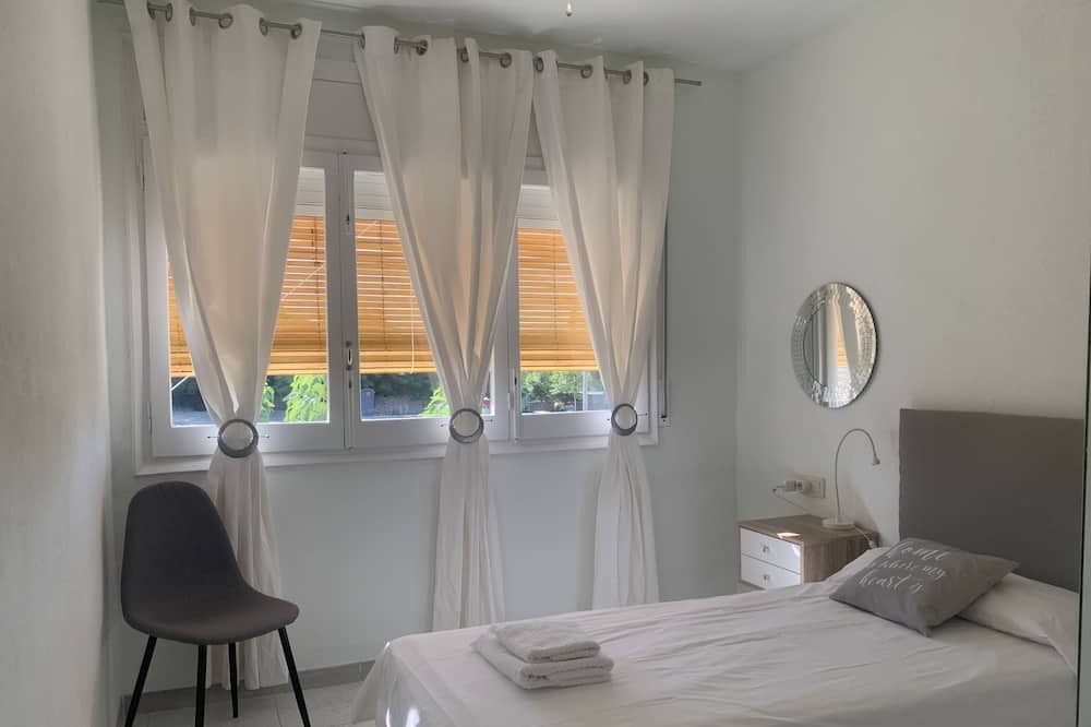 Photo of Bedroom in Colomers