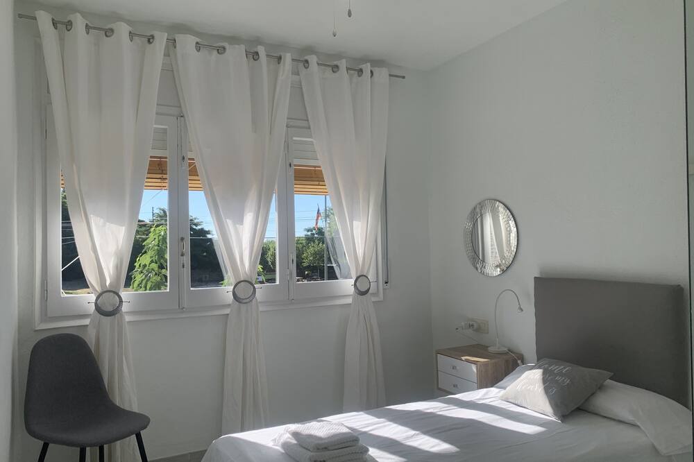 Photo of Bedroom in Colomers