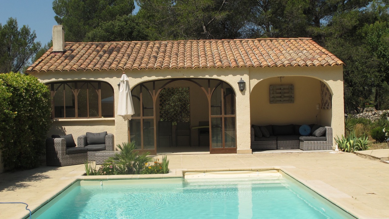 Photo of Outdoor in Lambesc