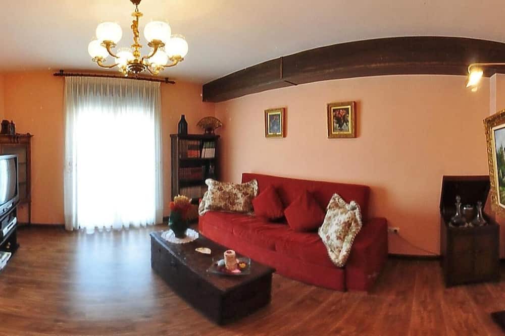 Photo of Livingroom in Atanzon