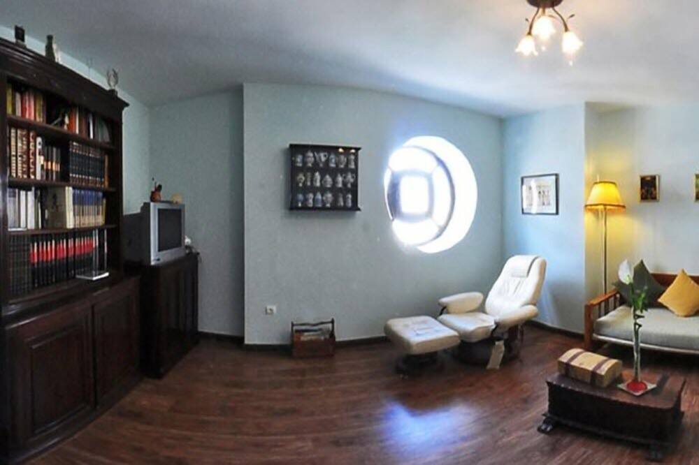 Photo of Livingroom in Atanzon