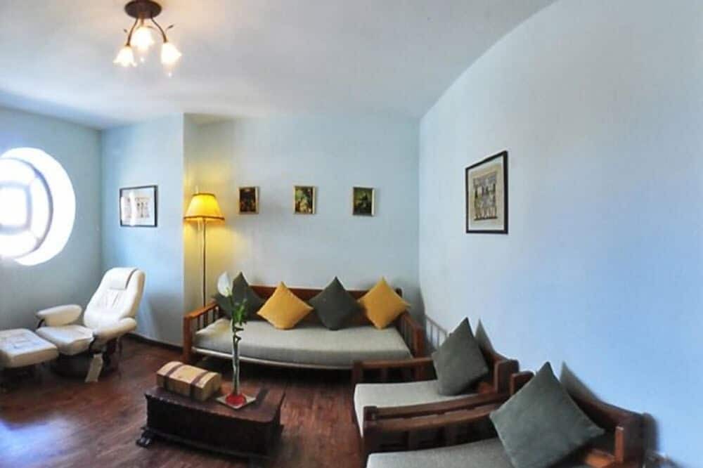 Photo of Livingroom in Atanzon
