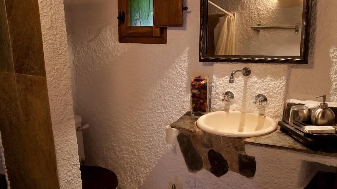 Photo of Bathroom in Valverde del Fresno