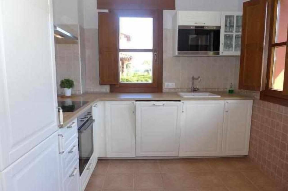 Photo of Kitchen in Prado
