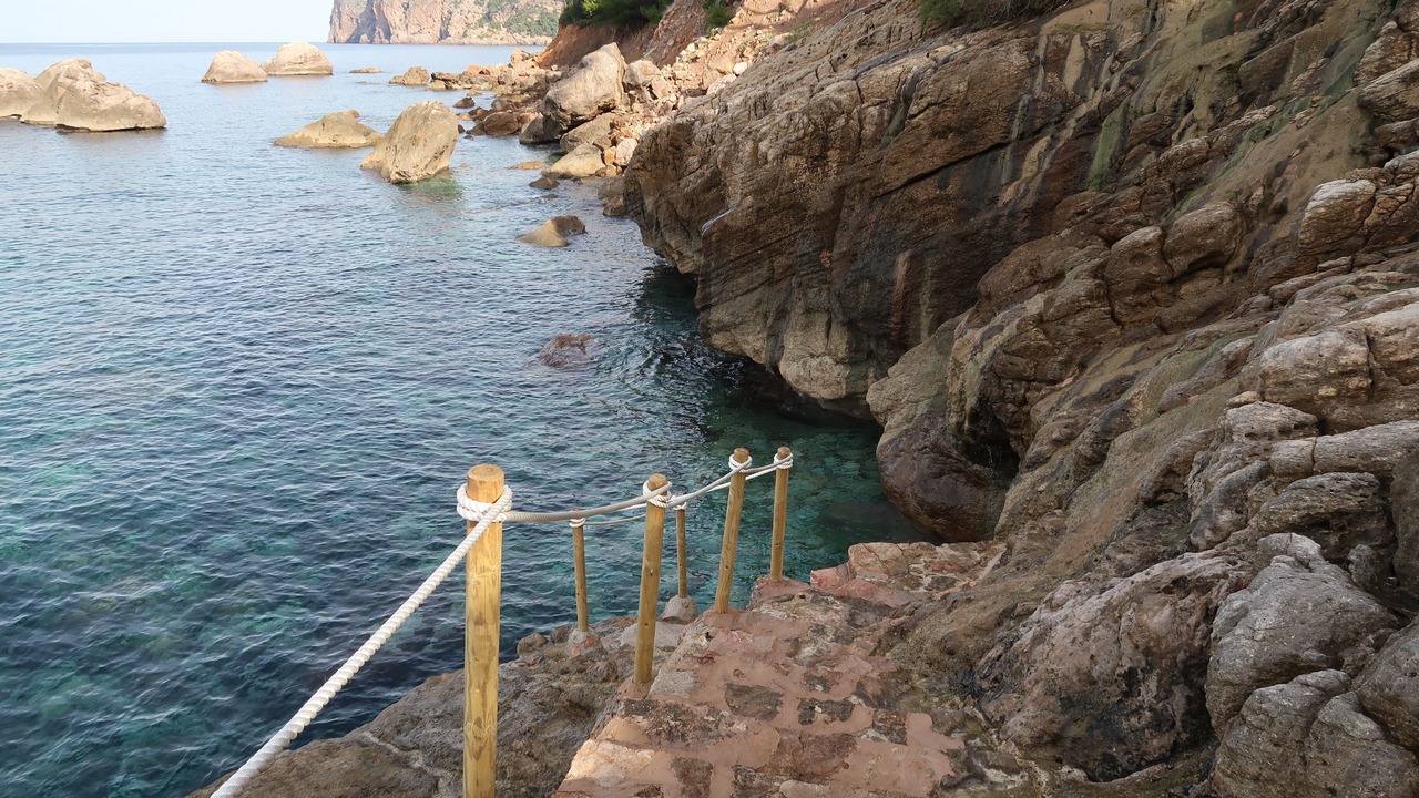 Photo of Others in Llucalcari