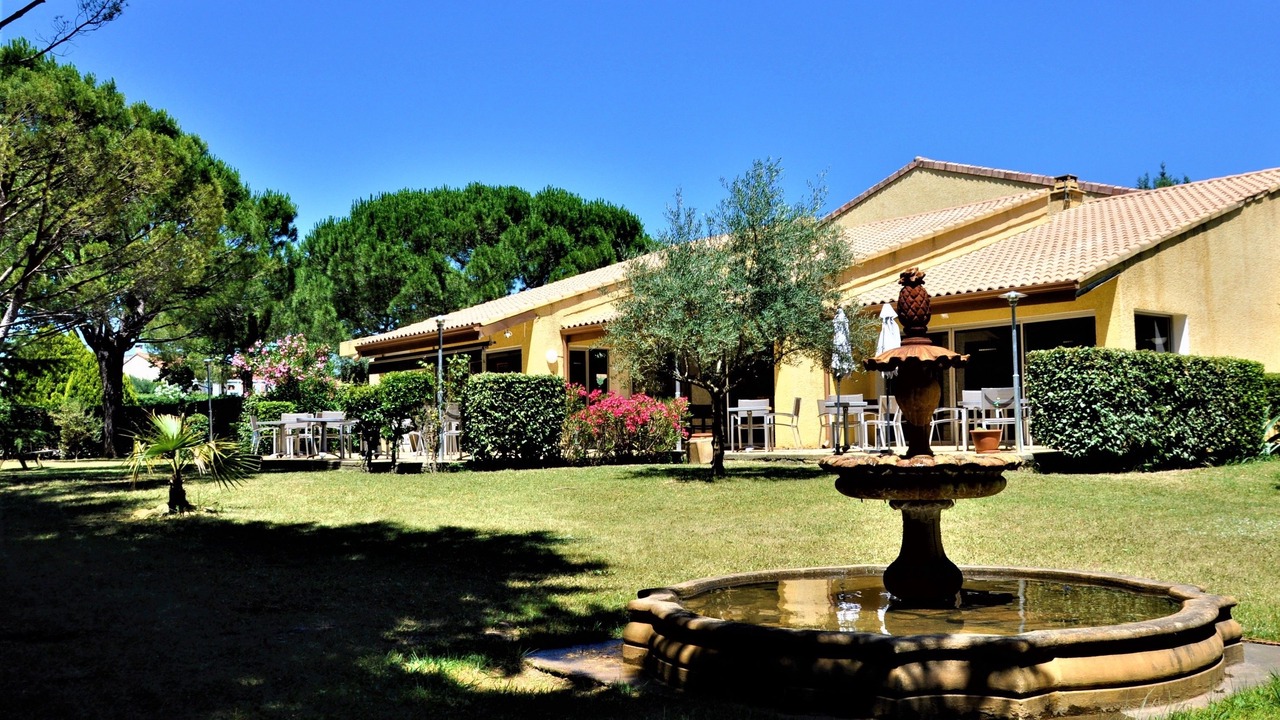 Photo of Outdoor in Pont-Saint-Esprit
