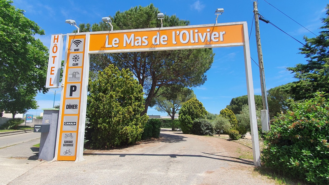 Photo of Outdoor in Pont-Saint-Esprit