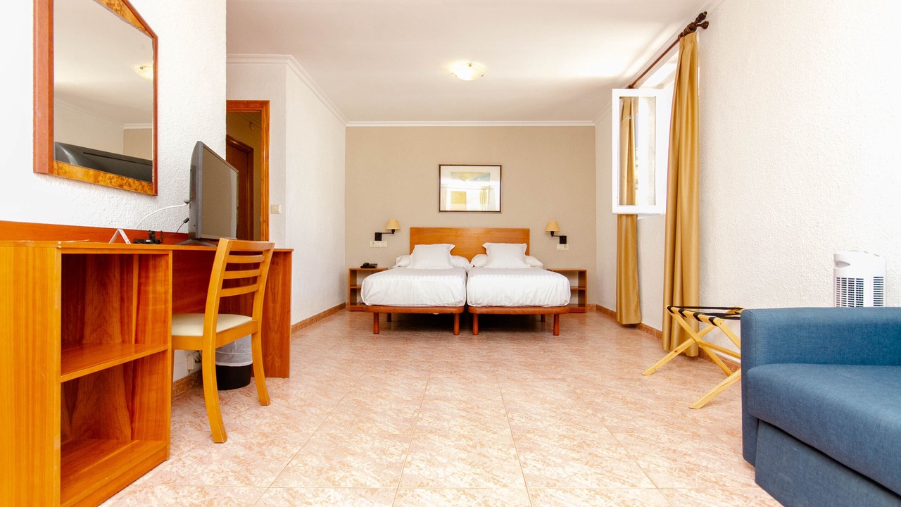 Photo of Bedroom in Coveta Fuma