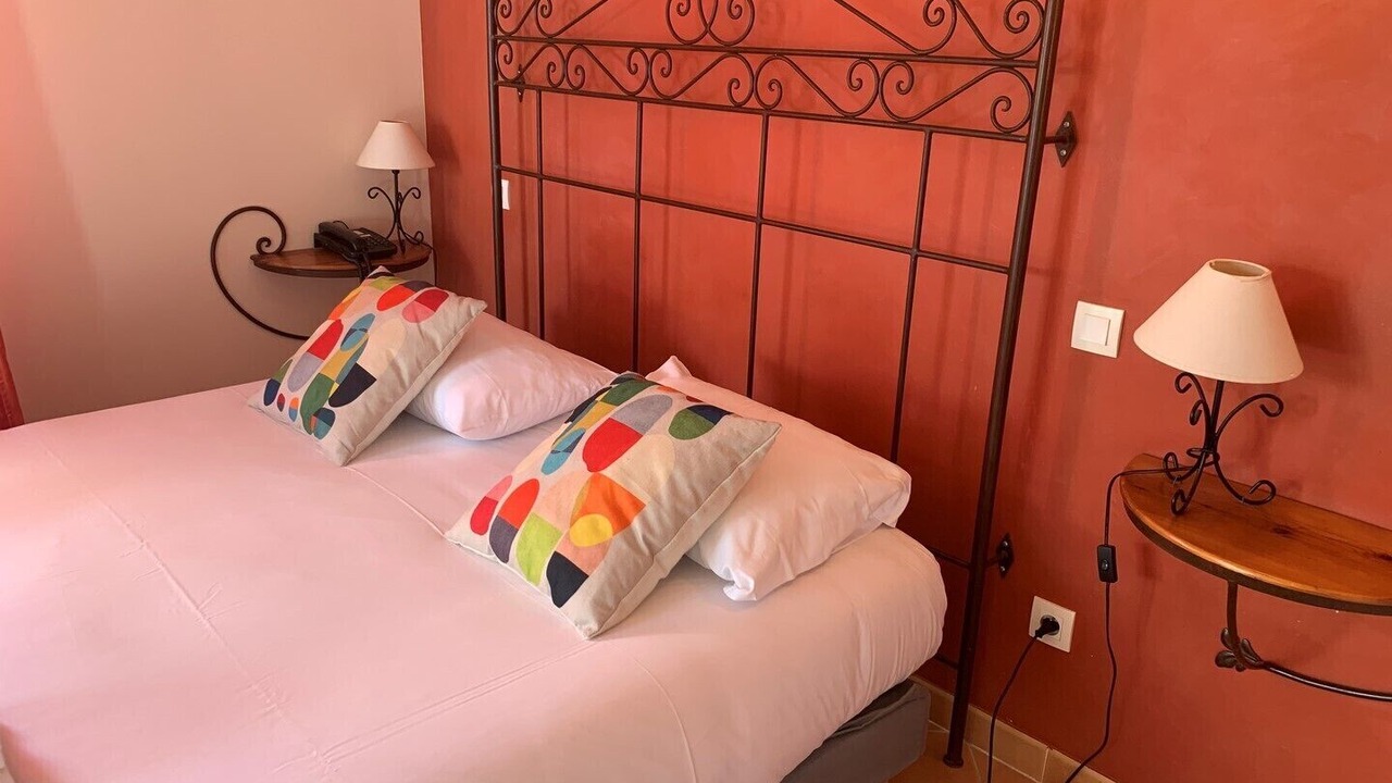 Photo of Bedroom in Collias