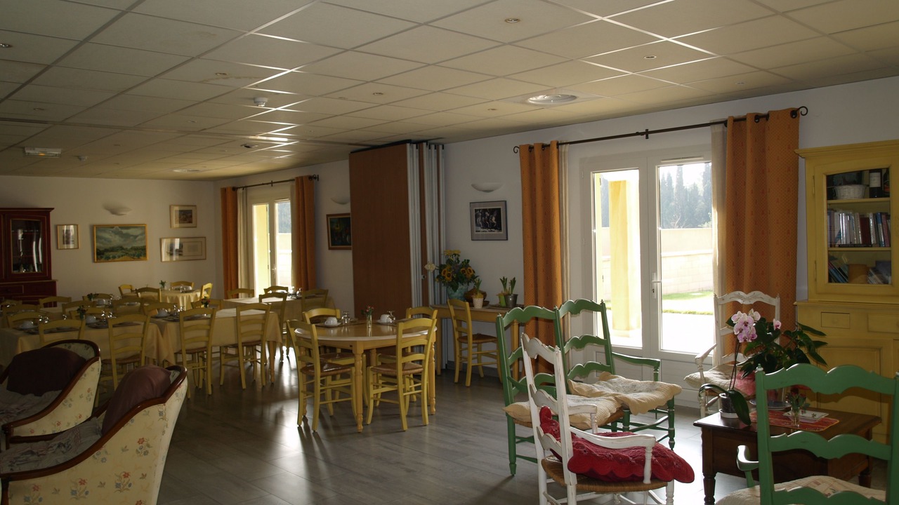 Photo of Others in Mouries