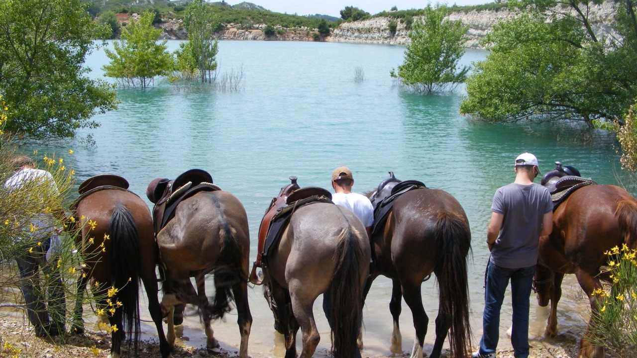 Photo of Others in Mouries