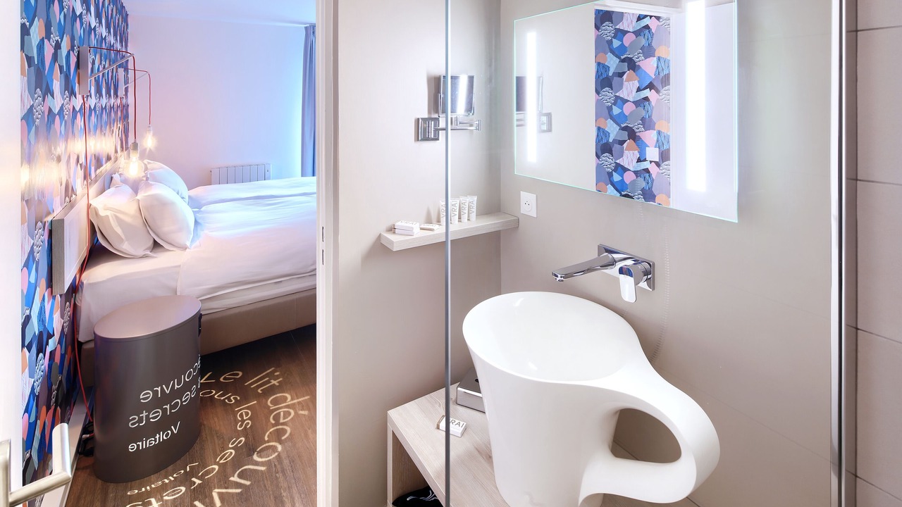Photo of Bathroom in Ferney-Voltaire