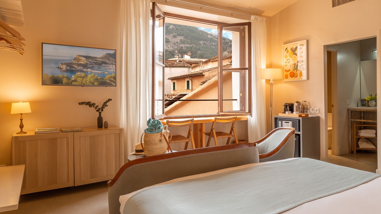 Photo of Bedroom in Soller