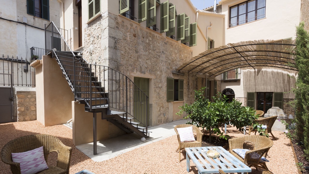 Photo of Patio Balcony in Soller