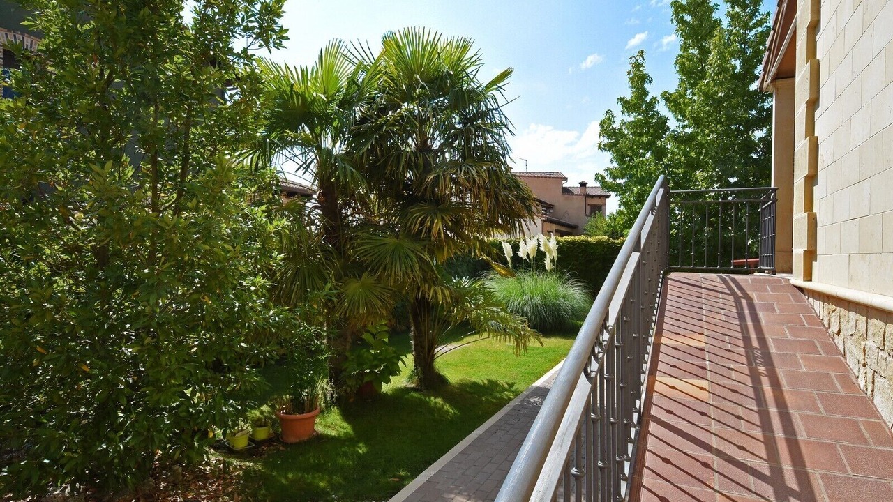 Photo of Outdoor in Nava de la Asuncion