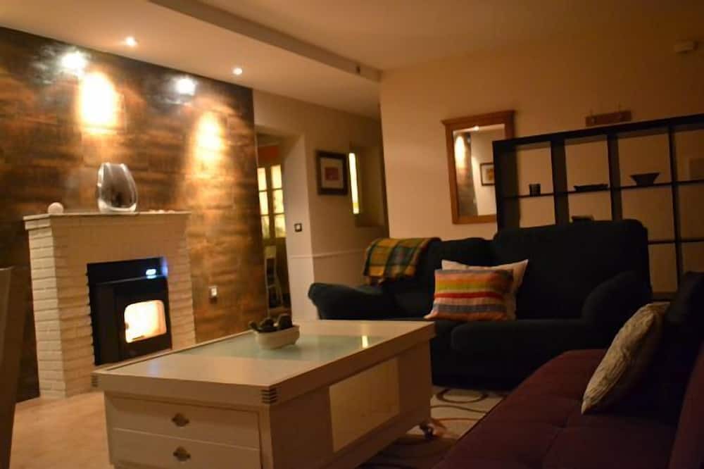 Photo of Livingroom in Burujon