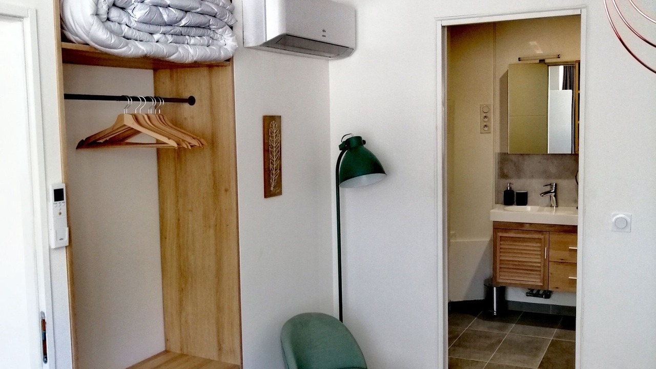 Photo of Bathroom in Avignon City Centre