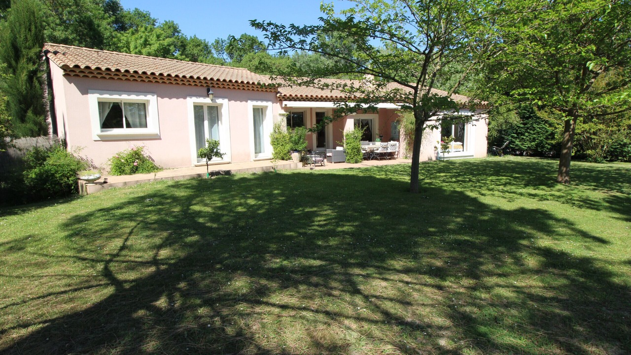 Photo of Outdoor in Saint-Etienne-du-Gres