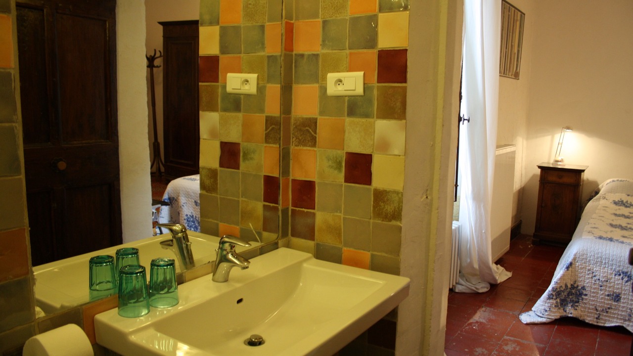 Photo of Bathroom in Generargues