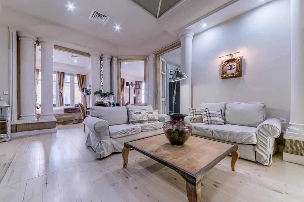 Photo of Livingroom in Centro