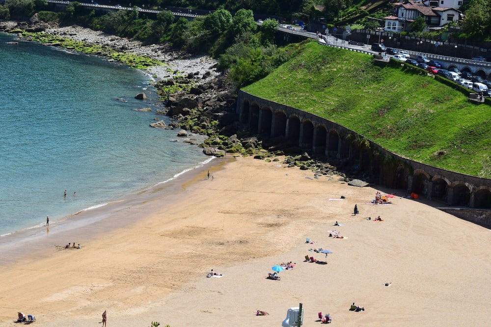 Photo of Others in Getaria