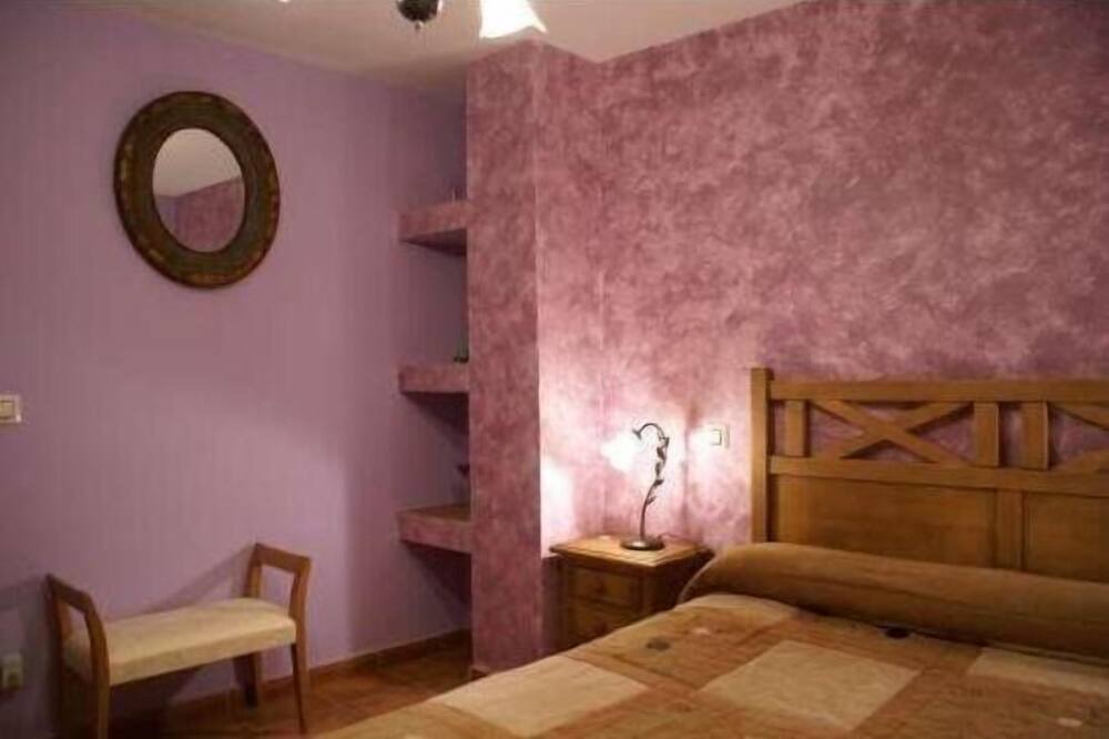 Photo of Bedroom in Poveda de la Sierra