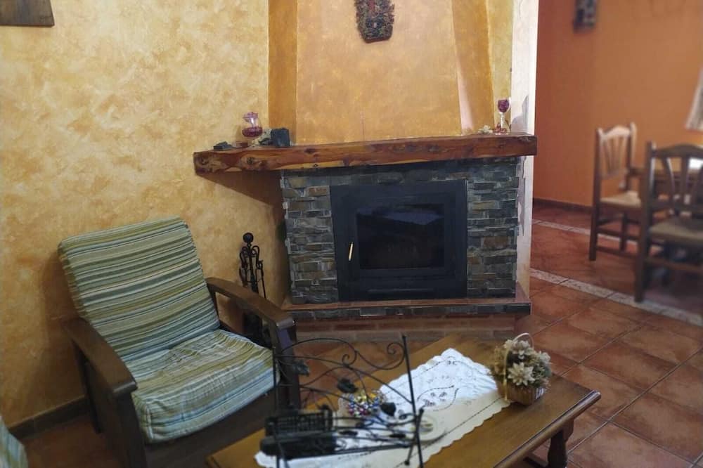 Photo of Livingroom in Poveda de la Sierra