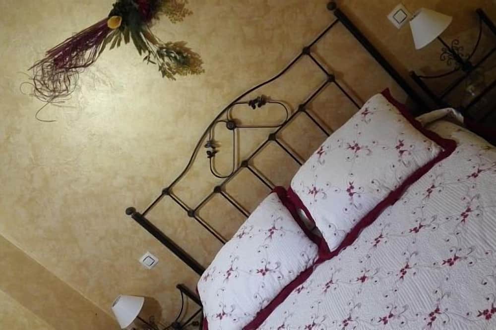 Photo of Bedroom in Poveda de la Sierra