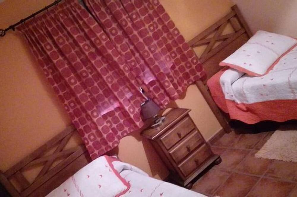 Photo of Bedroom in Poveda de la Sierra