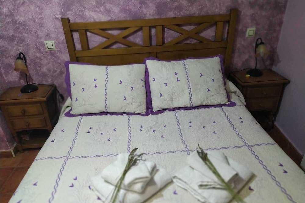 Photo of Bedroom in Poveda de la Sierra