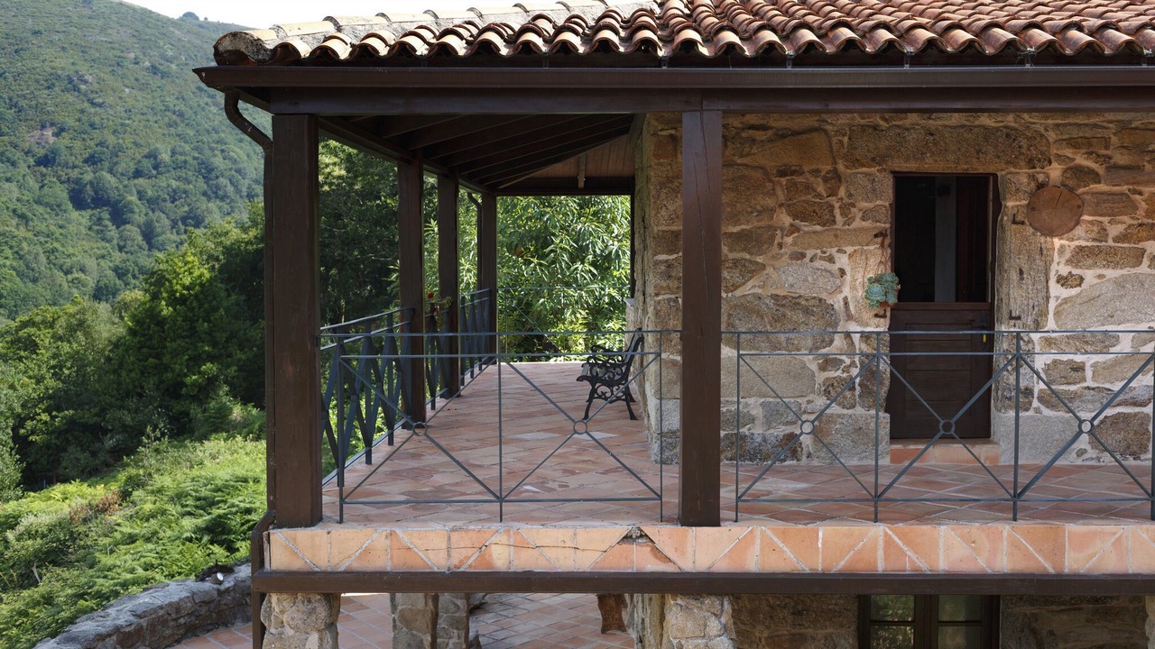 Photo of Patio Balcony in Covelo