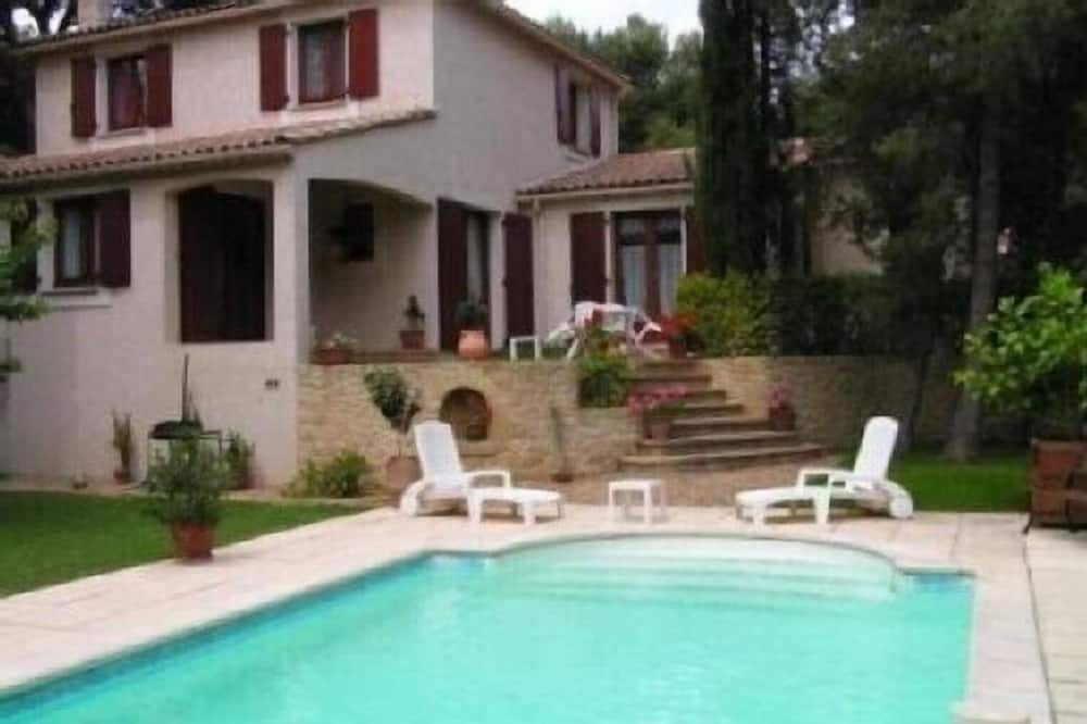 Photo of Outdoor in Salon-de-Provence