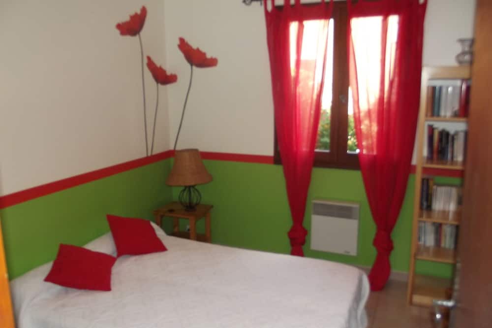 Photo of Bedroom in Salon-de-Provence