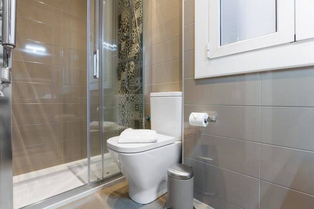 Photo of Bathroom in El Parc i la Llacuna del Poblenou