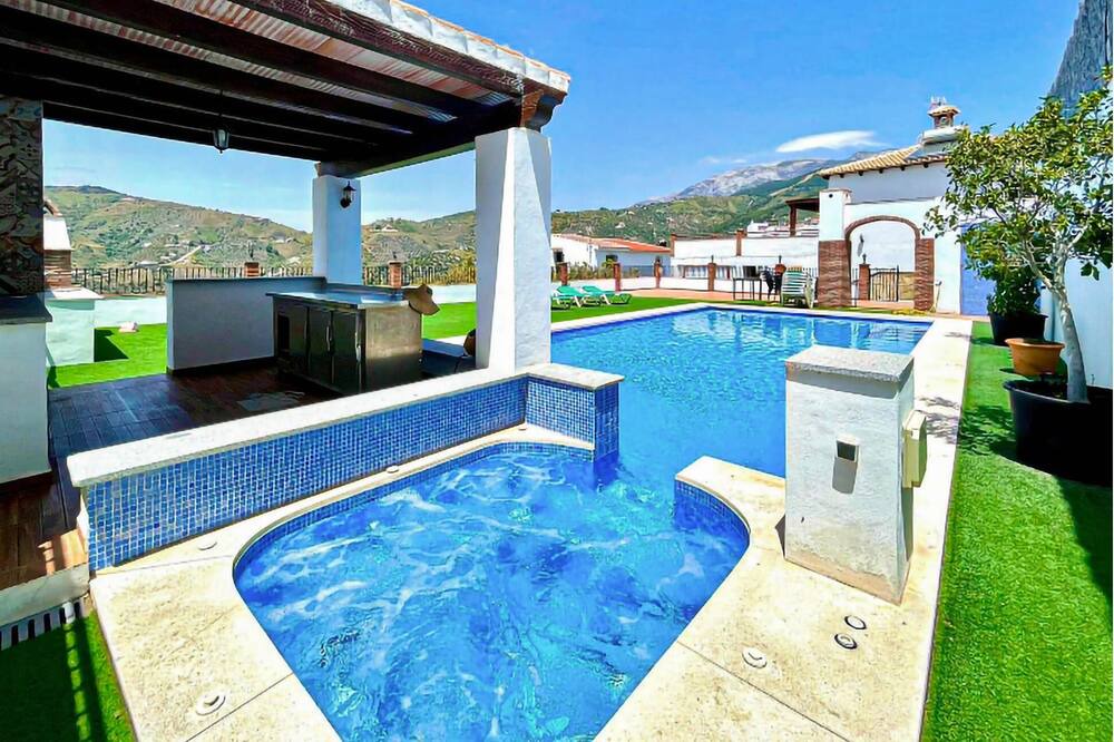 Photo of Outdoor in Canillas de Albaida