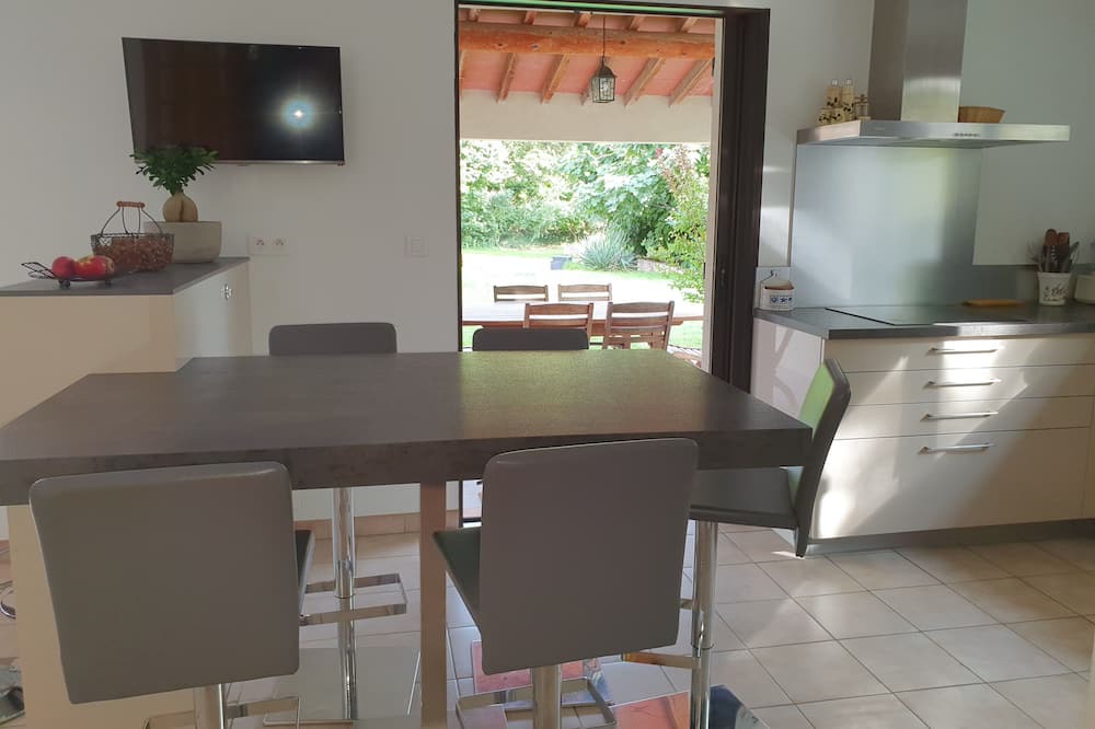 Photo of Kitchen in Eguilles