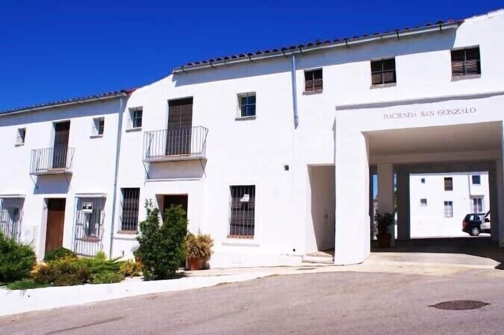Photo of Outdoor in Higuera de la Sierra