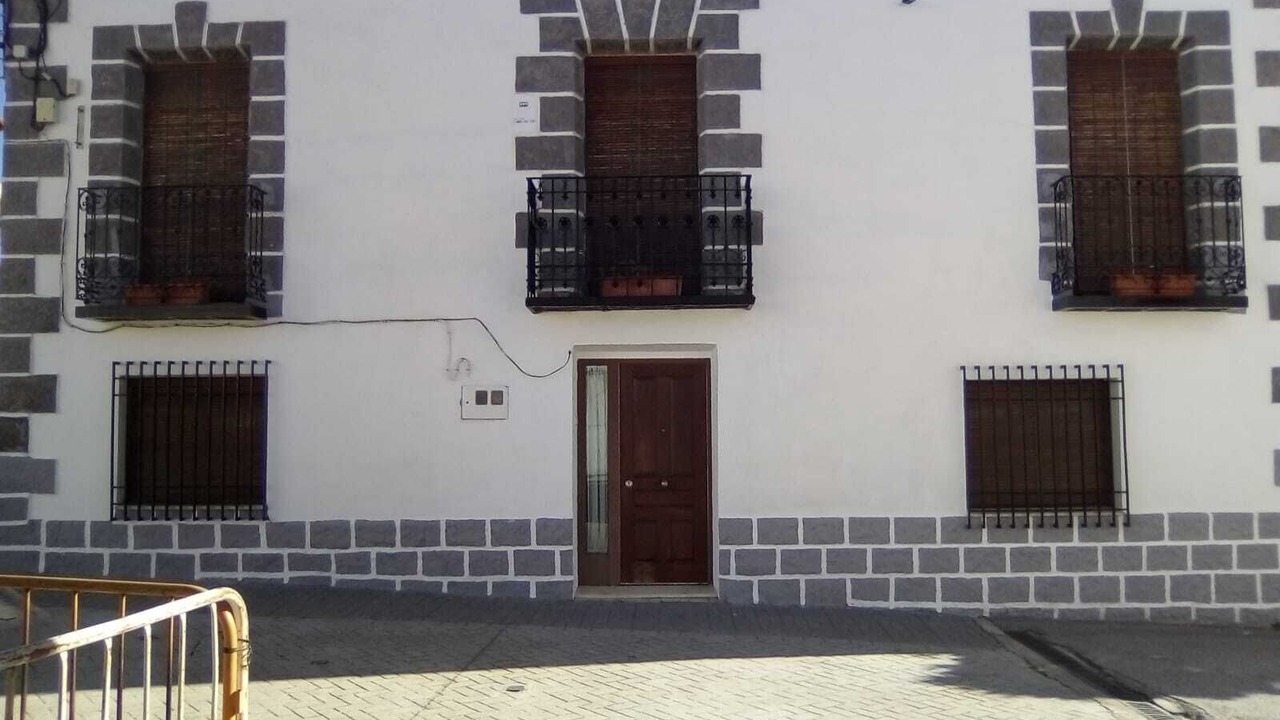 Photo of Outdoor in Armuna de Tajuna