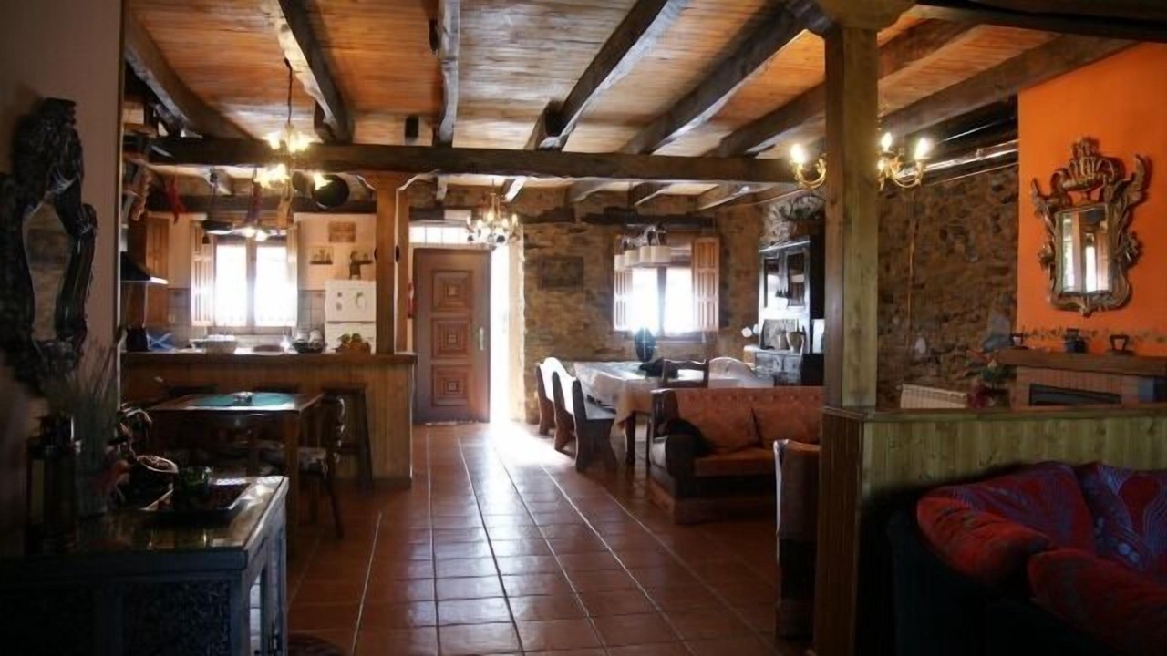 Photo of Livingroom in Robledo de las Traviesas
