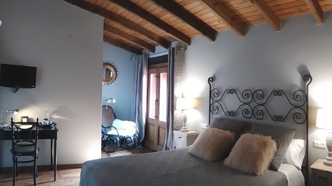 Photo of Bedroom in Cuacos de Yuste