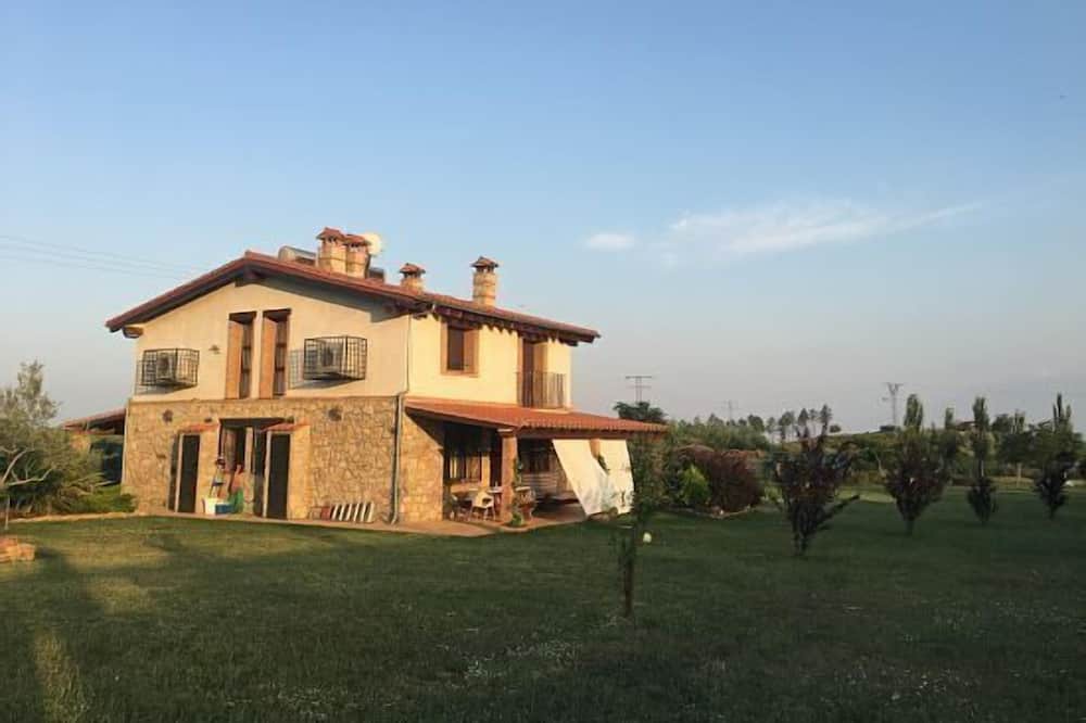 Photo of Outdoor in Villasbuenas de Gata