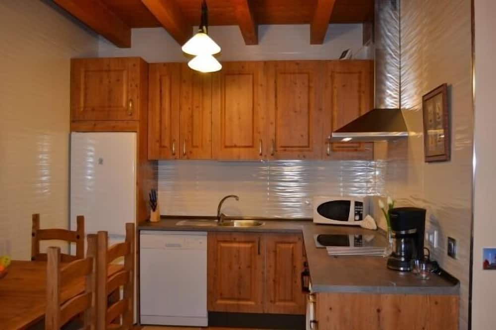 Photo of Kitchen in Bernuy-Salinero