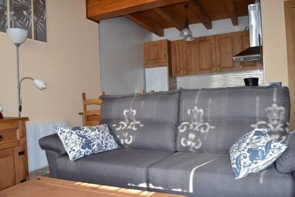 Photo of Livingroom in Bernuy-Salinero