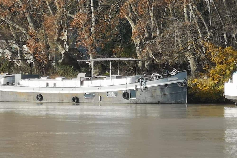 Photo of Outdoor in Avignon