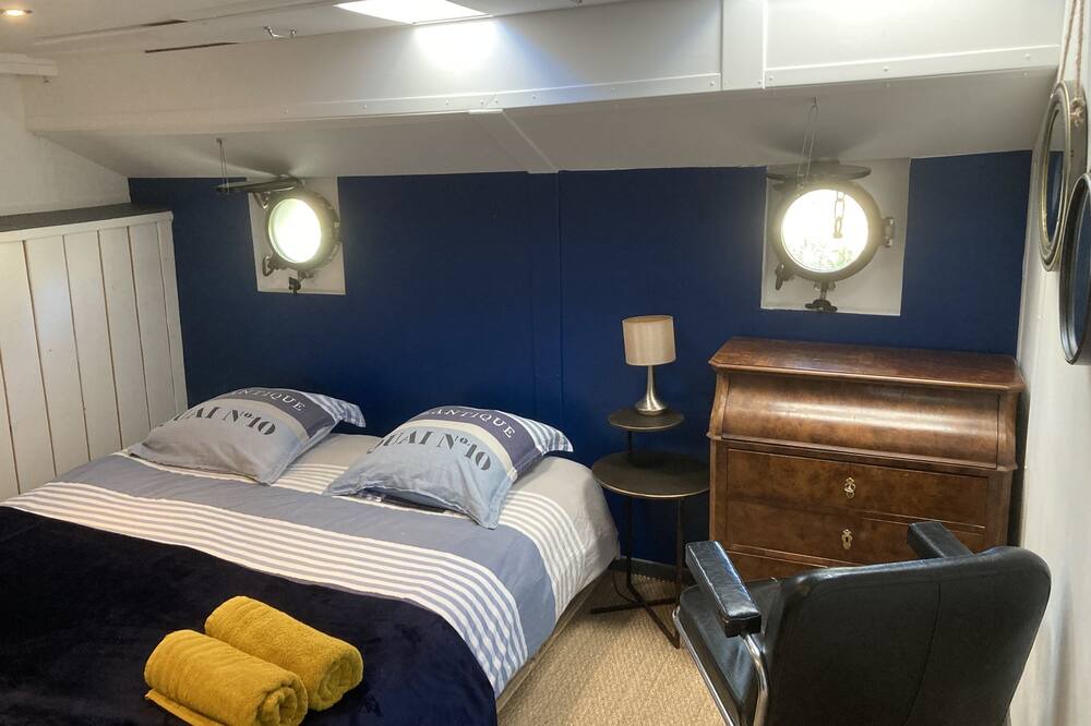 Photo of Bedroom in Avignon