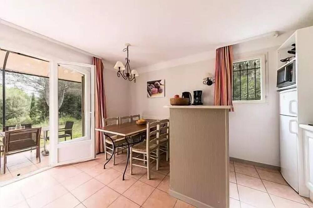 Photo of Kitchen in Pont Royal